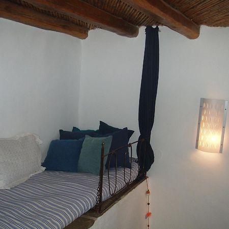Traditional Stone House With Breathtaking View Serifos Town Bagian luar foto