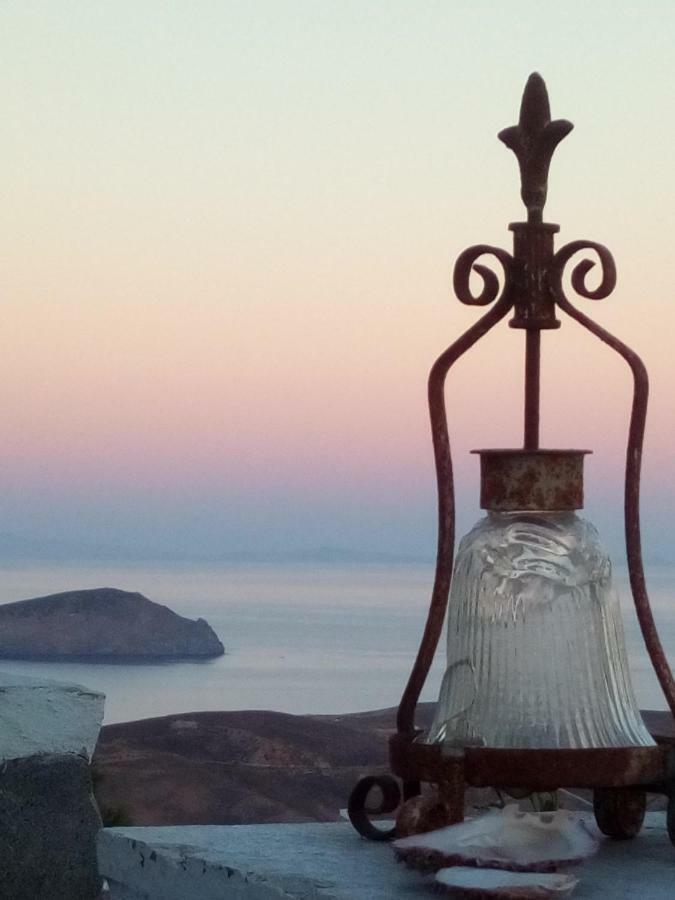 Traditional Stone House With Breathtaking View Villa Serifos Town Bagian luar foto